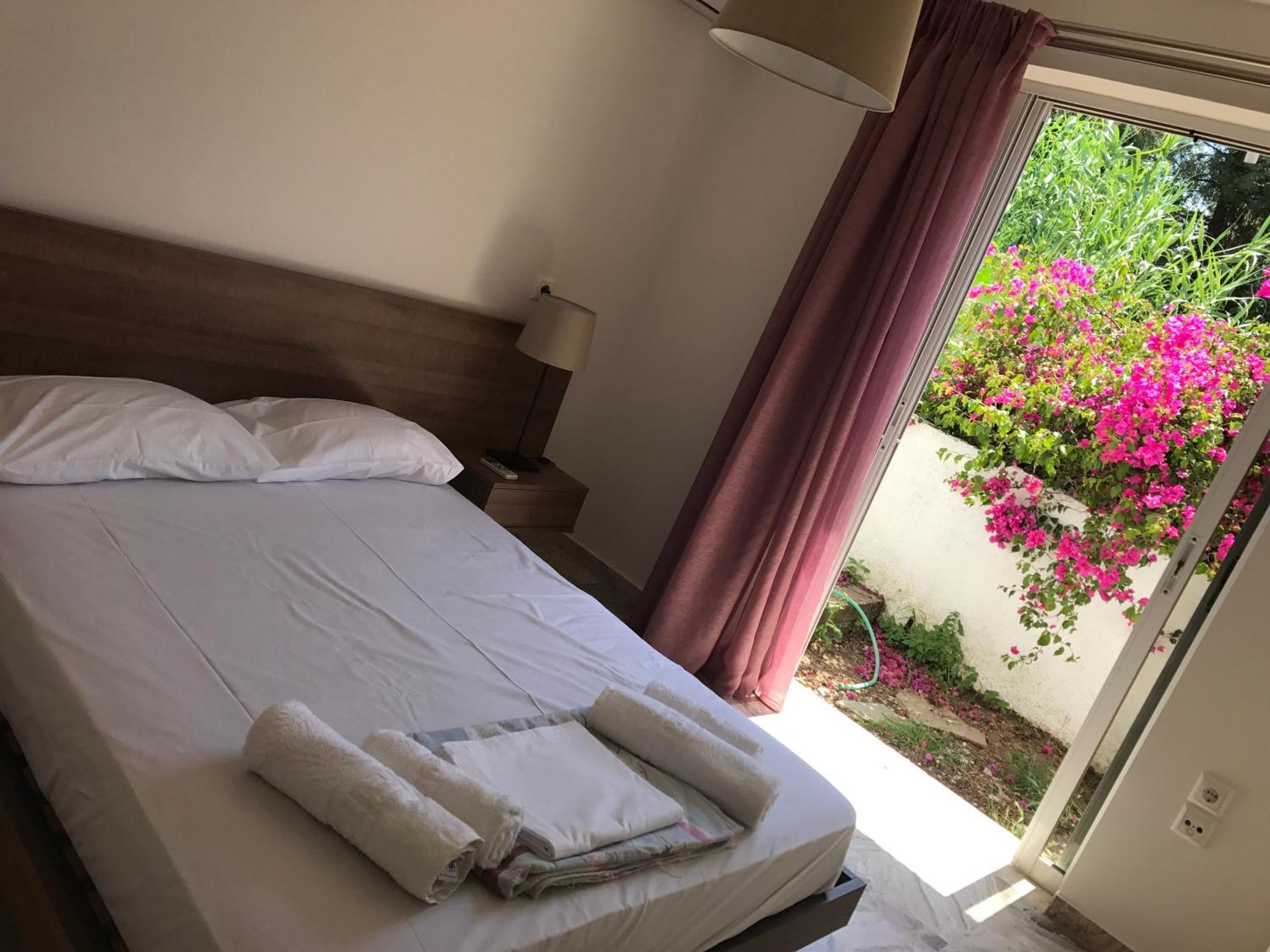 Villa Pinelopi Kalamata Extérieur photo